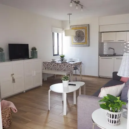 Apartment South Star. Estrella Del Sur Los Cristianos (Tenerife)